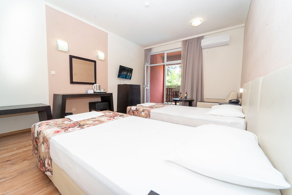 Asteria Family Sunny Beach 9/50