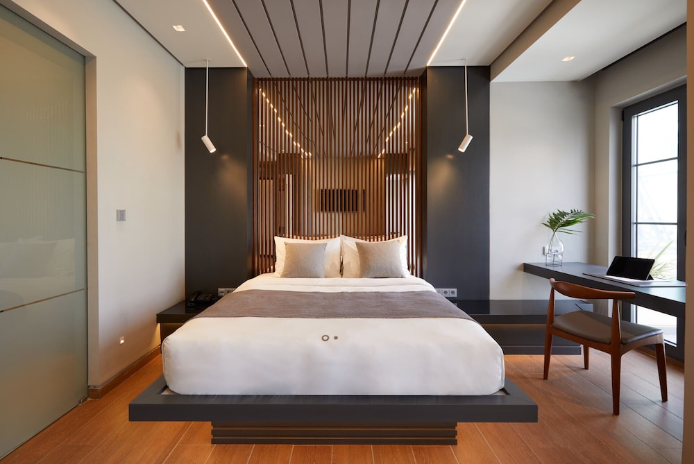 EXCLUSIVE, JUNIOR SUITE, TERRACE