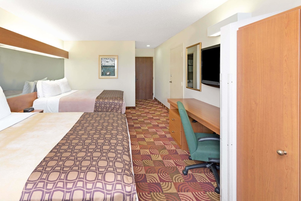 Microtel Inn Denver 9/20