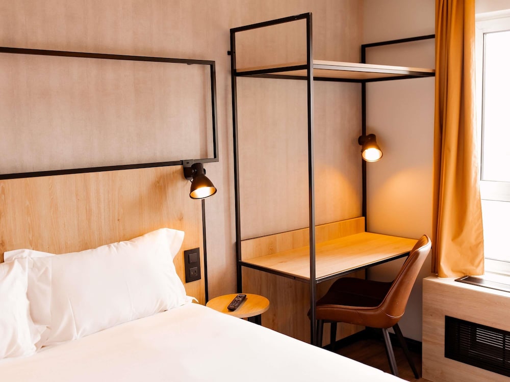 ibis Clermont Ferrand Sud Carrefour Herbet 20/57