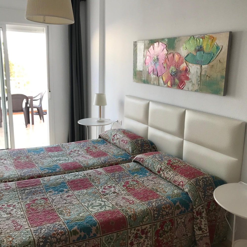 Hostal Tres Soles 36/50