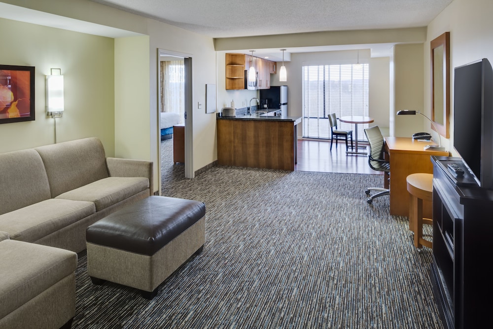 HYATT house Hartford North/Windsor 39/55