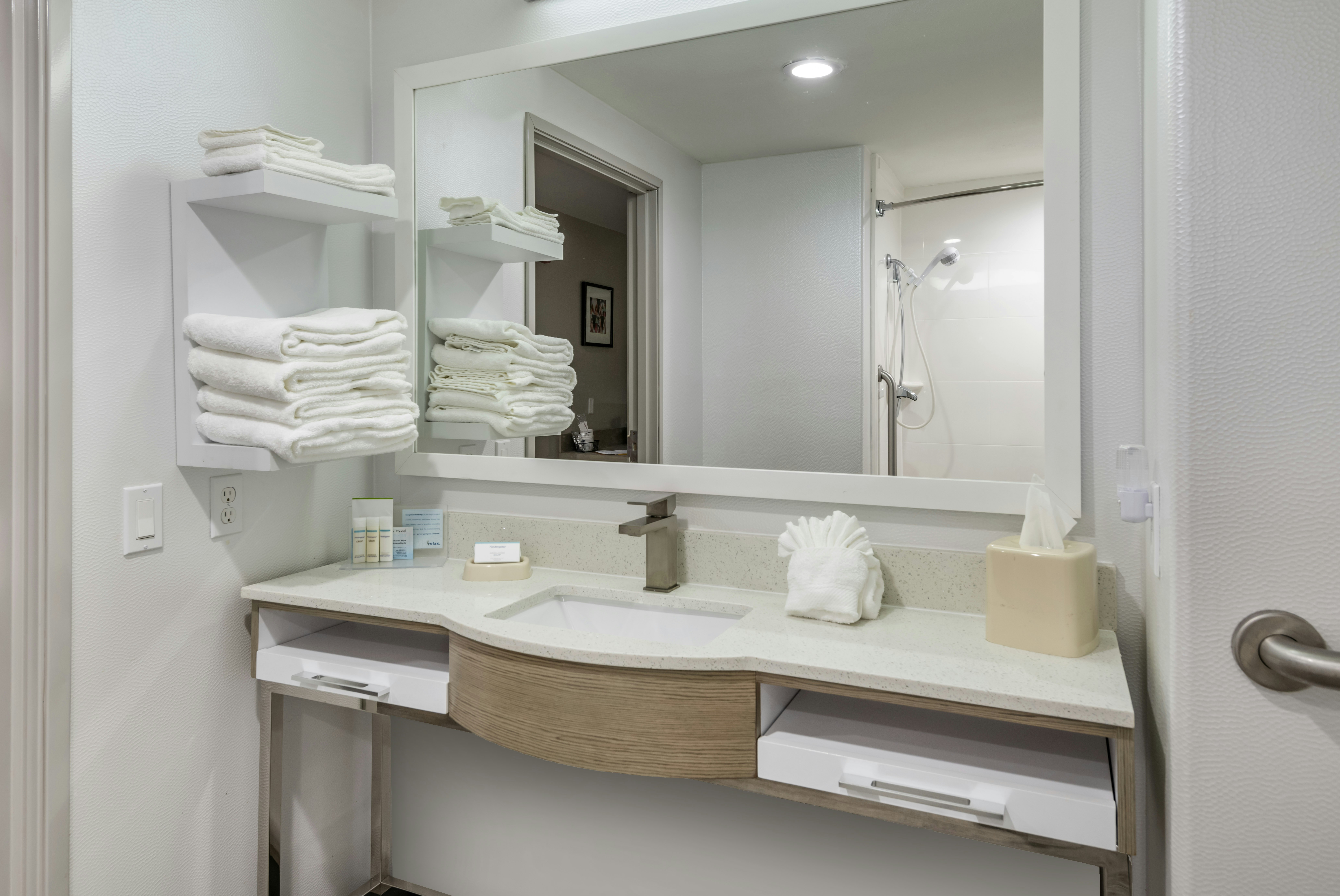 غرفة بسريرين كوين لذوي الإعاقة، Hampton Inn Brownwood 3/3