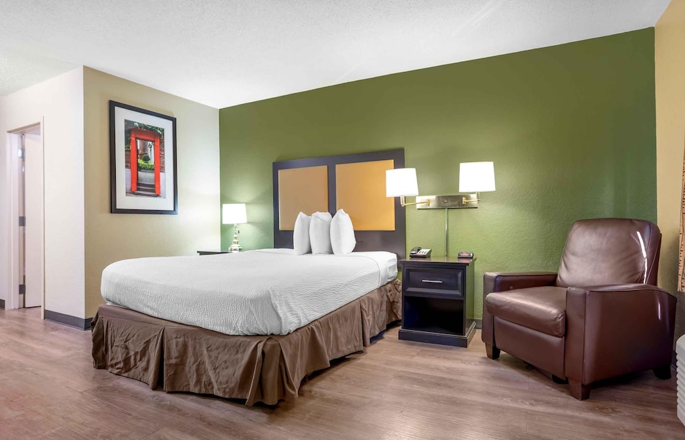 Extended Stay America Pensacola - University Mall 22/45