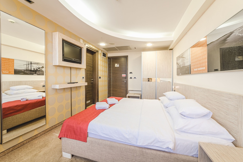 Hotel Residence 18/53
