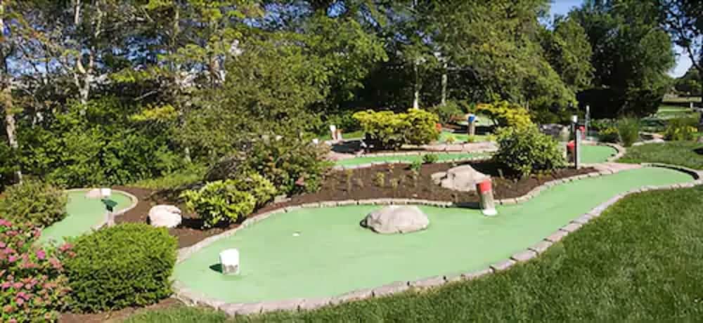 The Mariner Resort Cape Cod by The Red Collection 8/48