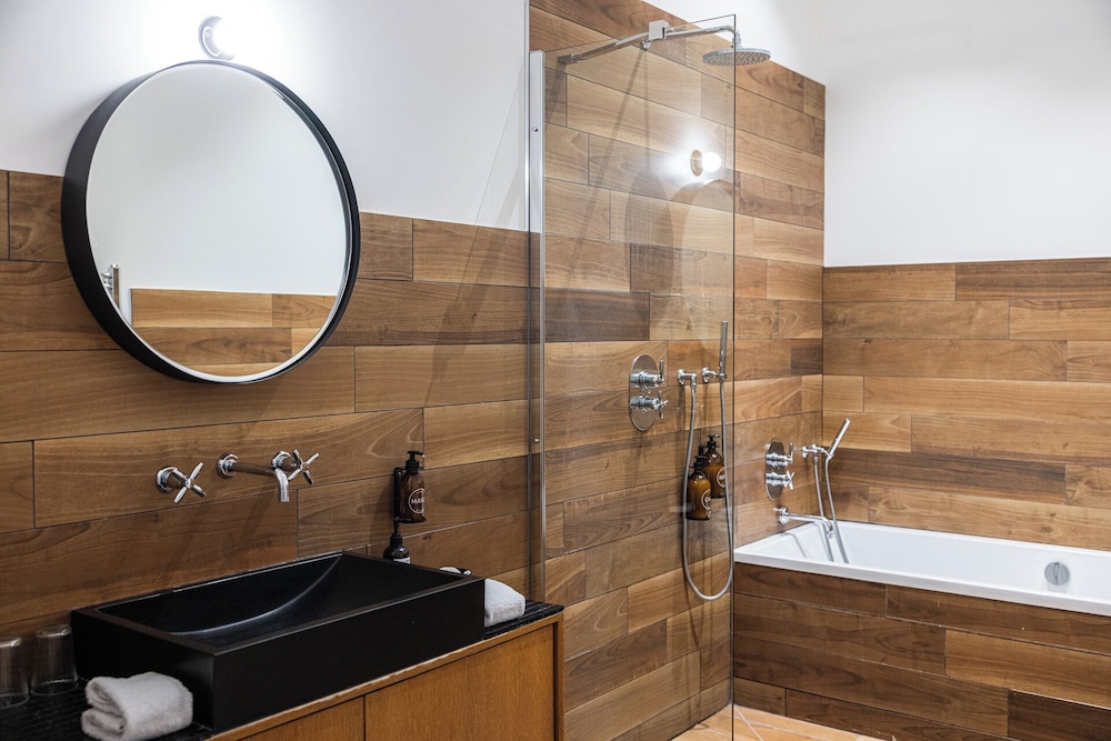 Casa Blanca B&B 50/50