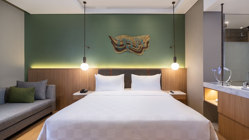Premier, King Bed
