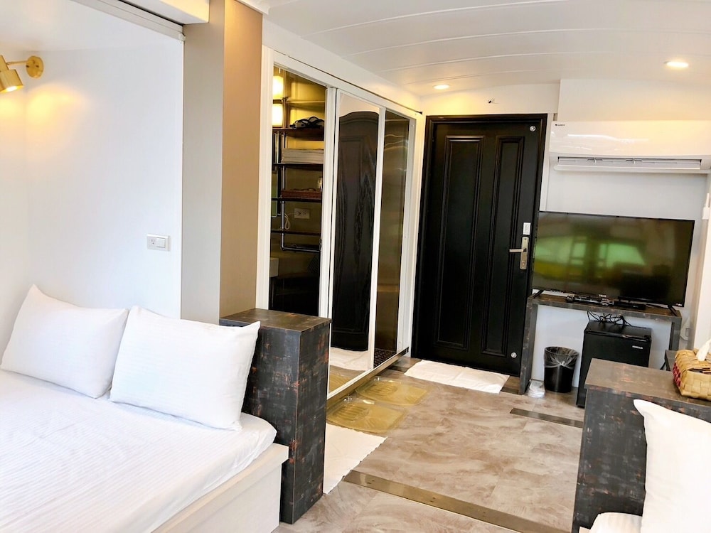 Artisan Hostel B&B 18/41