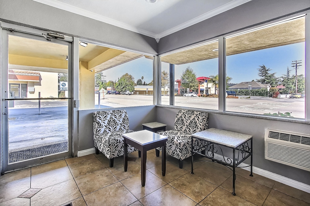 Quality Inn Santa Cruz Downtown Area 33/42