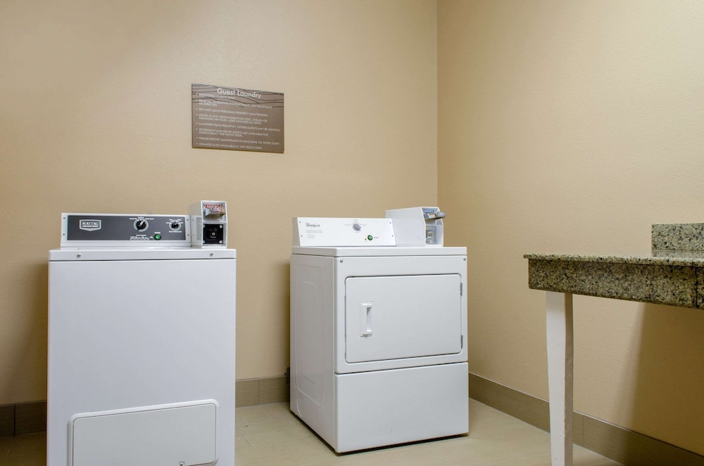 Comfort Inn & Suites Covington - Mandeville 15/32