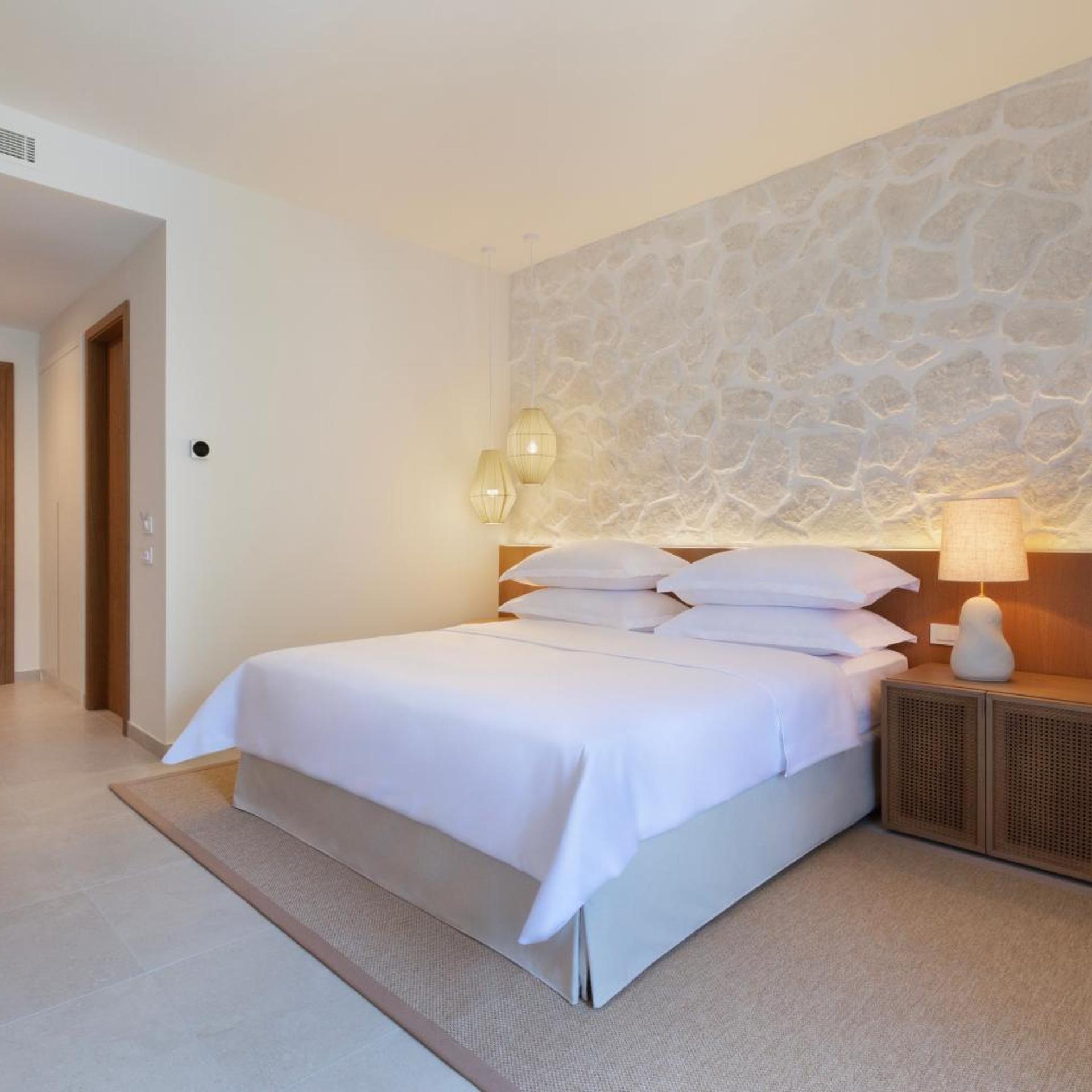 Junior Suite, Side Sea View
