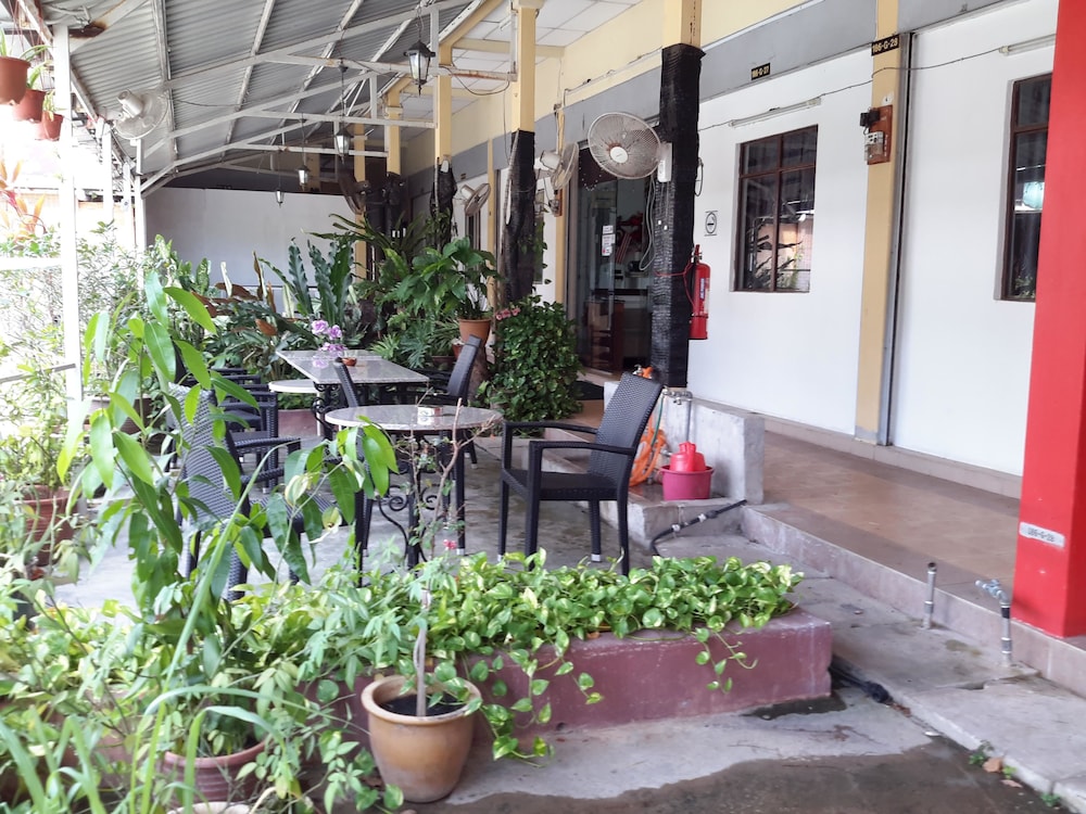 Rasa Motel 11/50