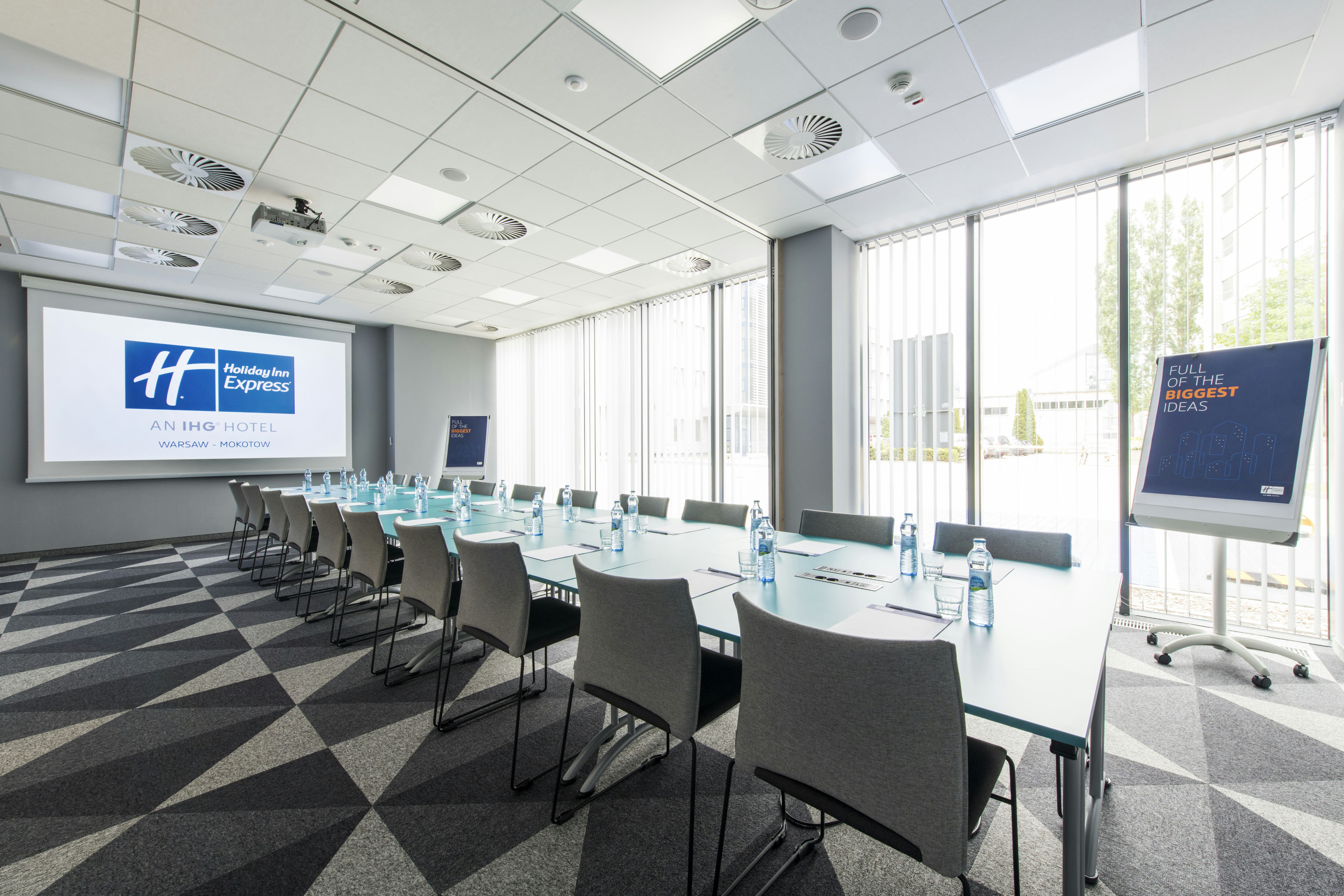 Holiday Inn Express Warsaw - Mokotow 43/56