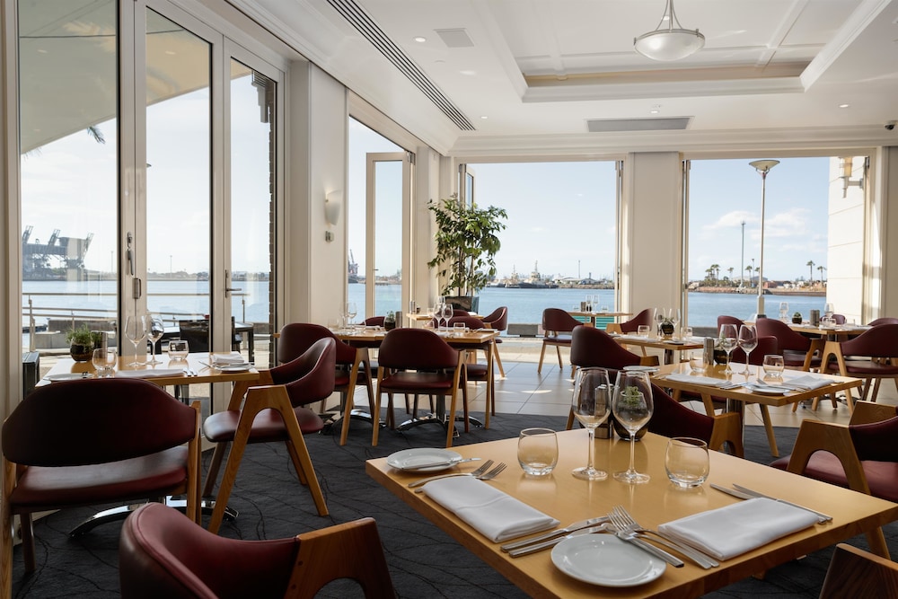 Rydges Newcastle 50/65