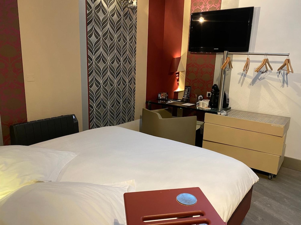 Hotel Le Dormeur Du Val 15/65