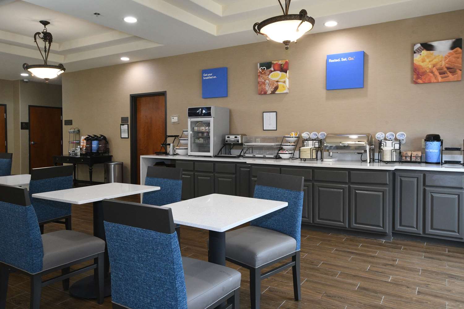 Baymont Inn & Suites by Wyndham Glen Rose 34/46