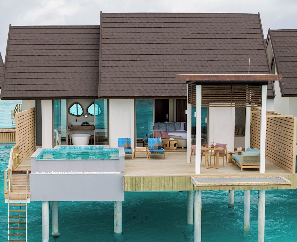 Meyyafushi Maldives 30/60