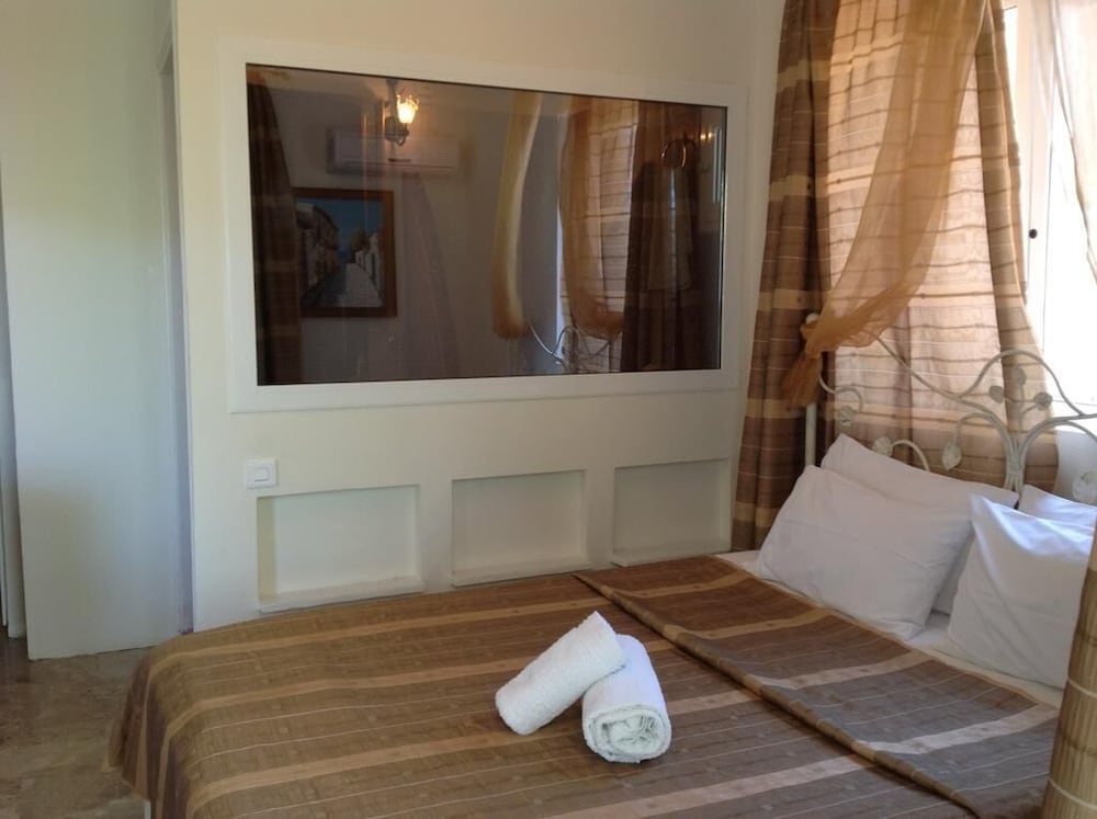 Villa Olga Lounge Hotel 41/41