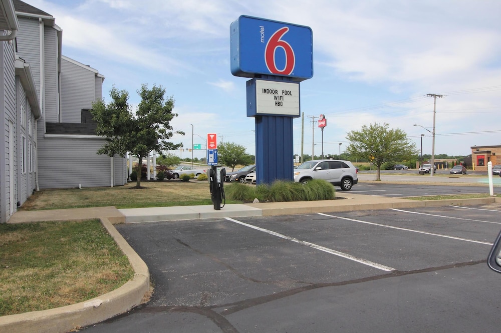 Motel6 Huron, OH - Sandusky 44/62