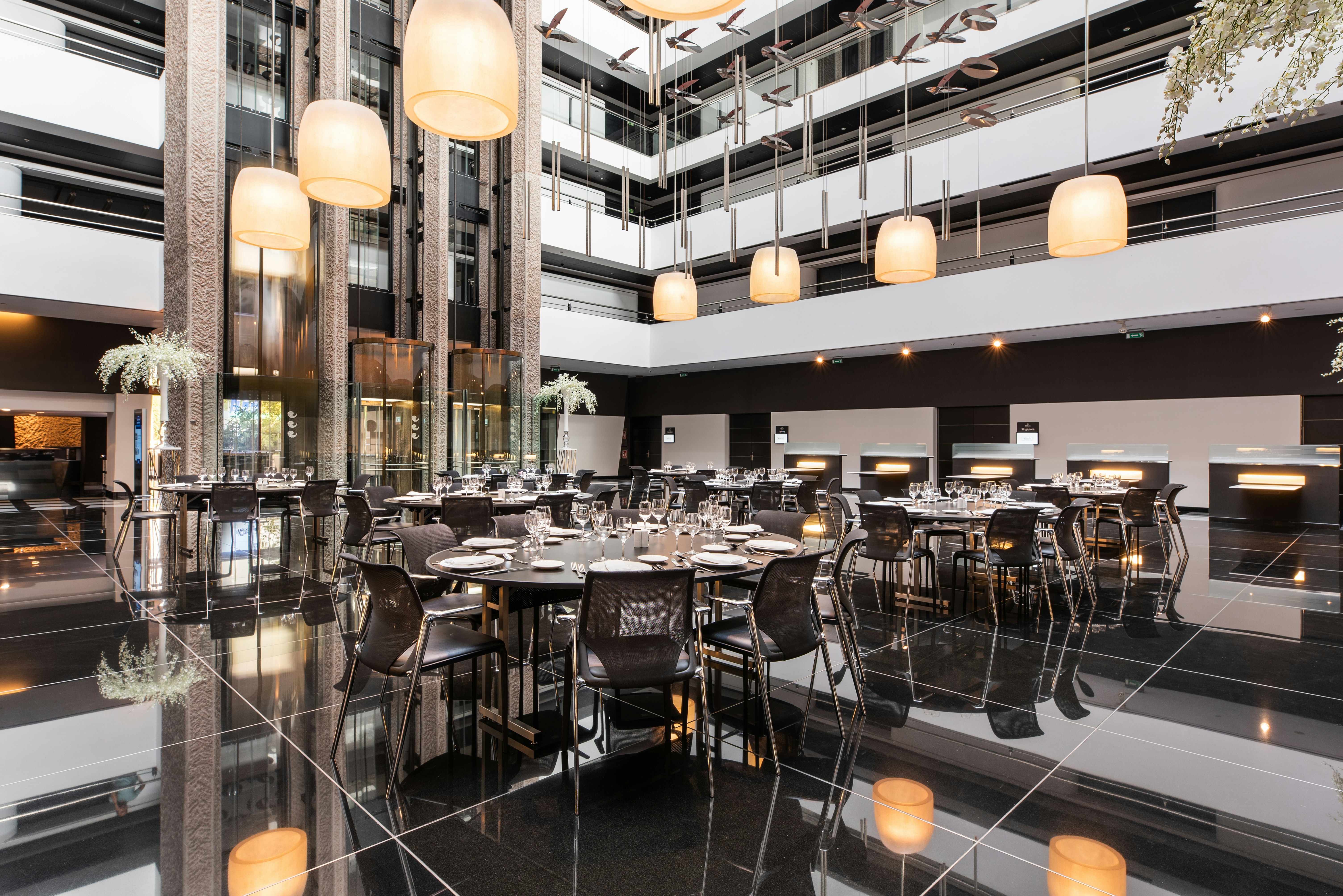 Hilton Madrid Airport 67/77