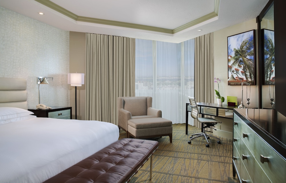 DoubleTree by Hilton Hotel Miami Airport and Convention Center 15/81