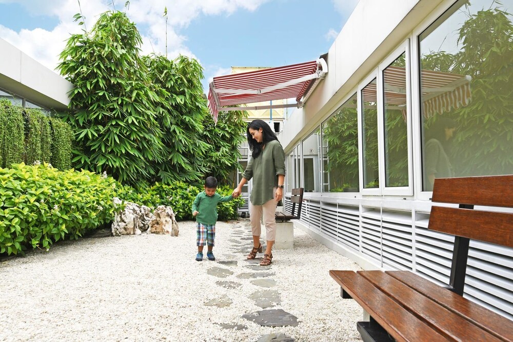 Dwijaya House Of Pakubuwono 5/50