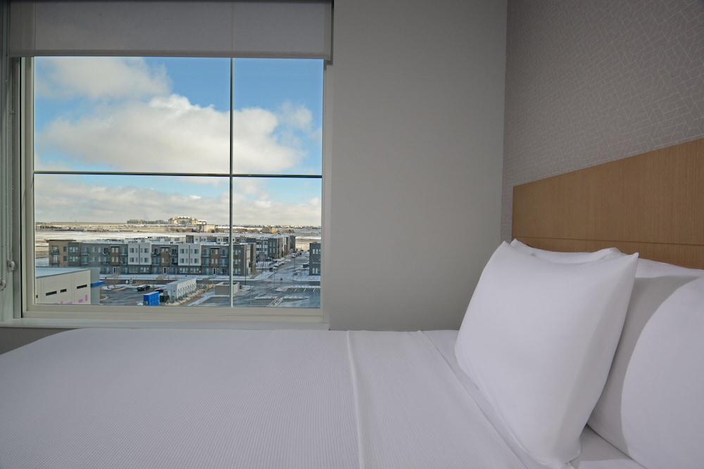 Hyatt Place Pena Station/Denver Airport 25/57