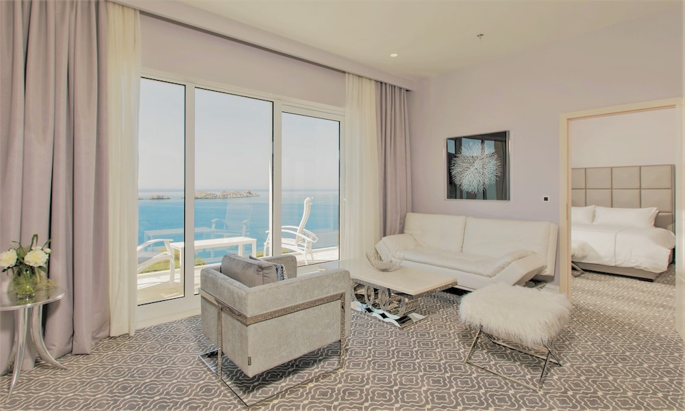 LUXURY, SUITE, KING BED, SEA VIEW, SOFA, BALCONY