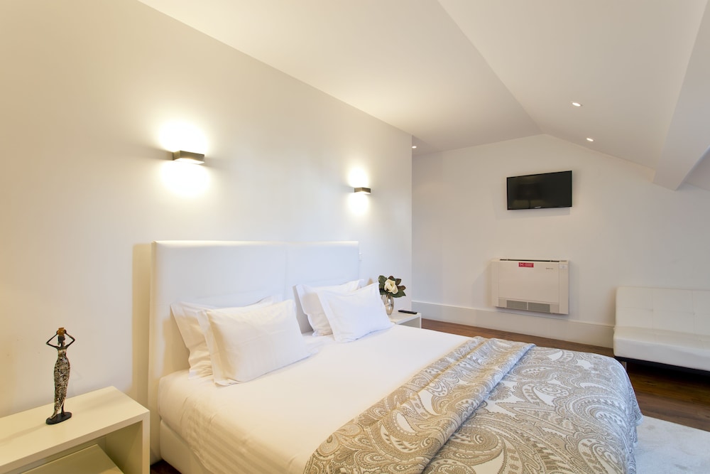 CHARMING HOUSE MARQUES 2 - CEDOFEITA 20/73