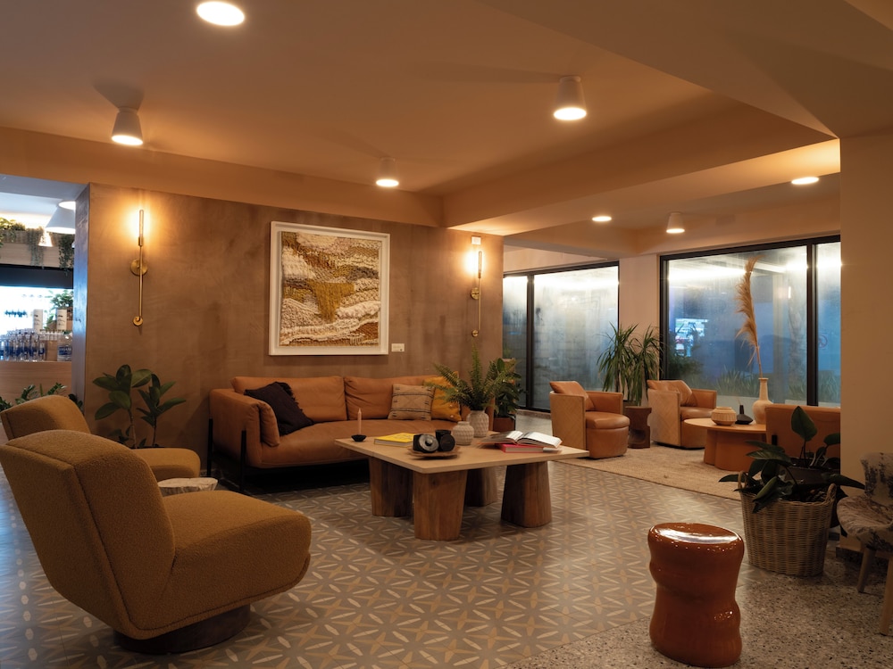 HiBird- Apartment and Suites Hotel 26/50