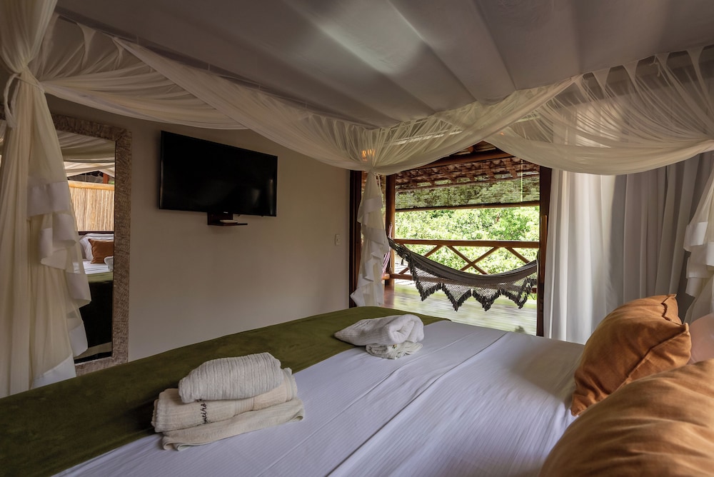 House, 2 King Beds, 3 Beds