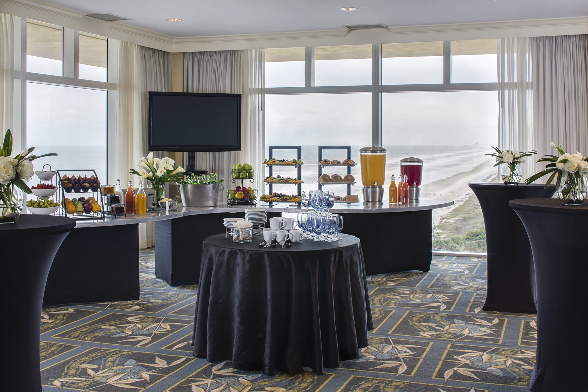 The Shores Resort Spa 56/69