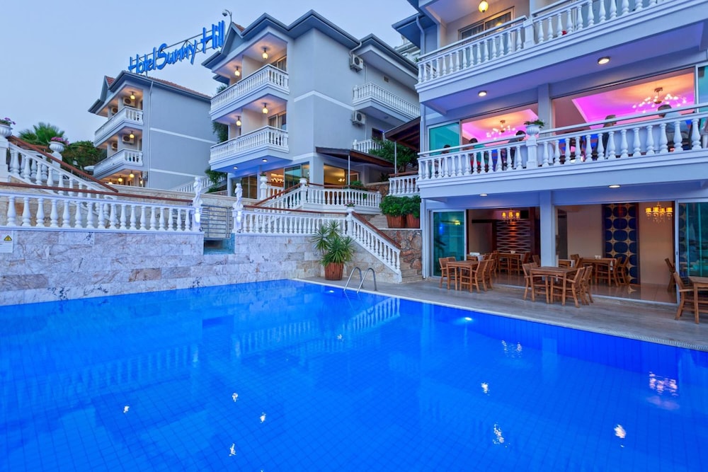 Sunny Hill Alya Hotel 5/53