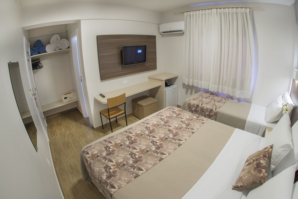 Taroba Hotel 30/73