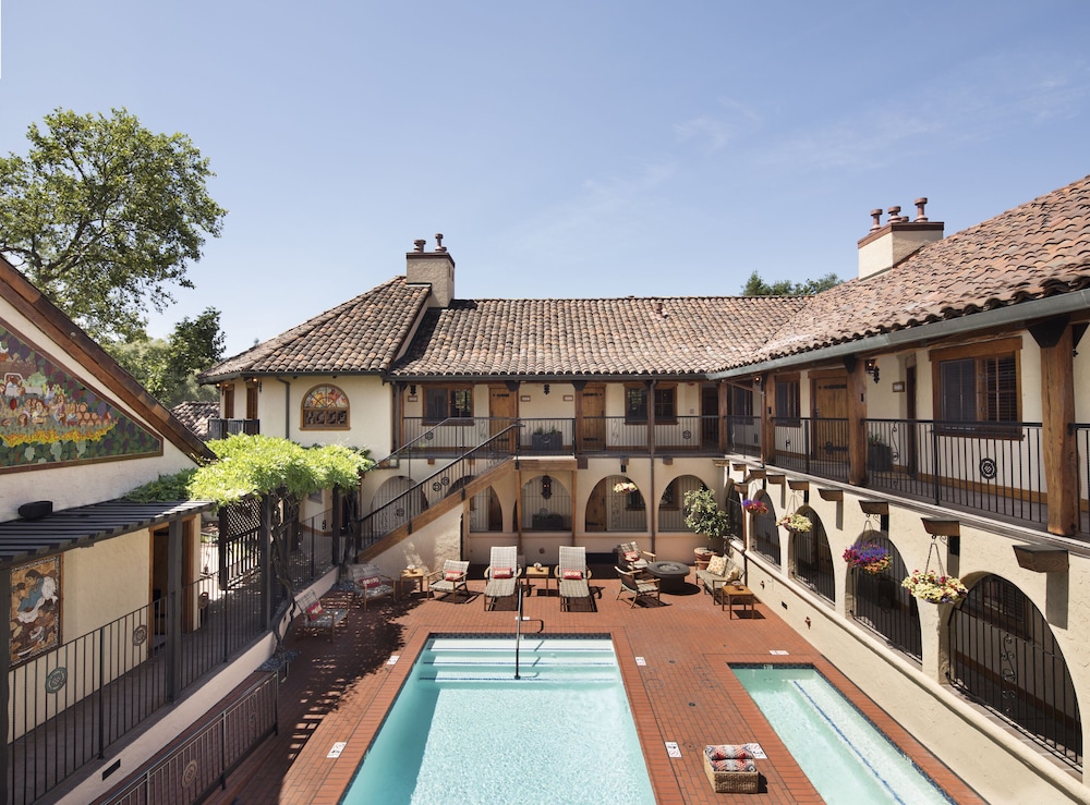 Rancho Caymus Inn 4/56