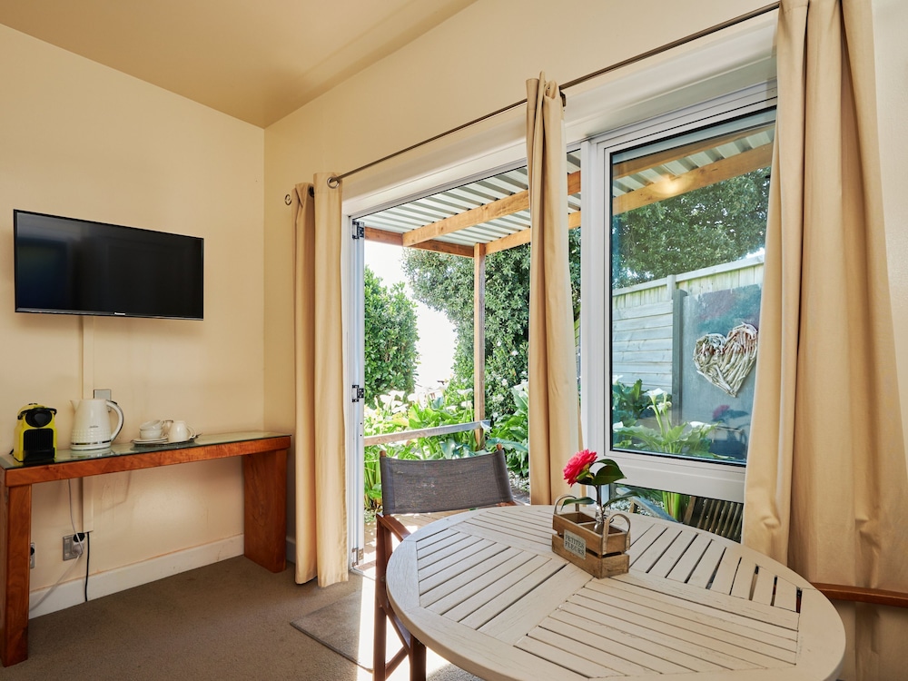 Lemon Tree Lodge 23/71