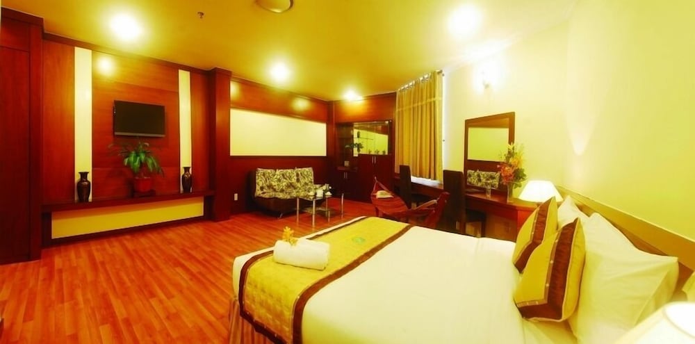 Hau Giang Hotel 18/30