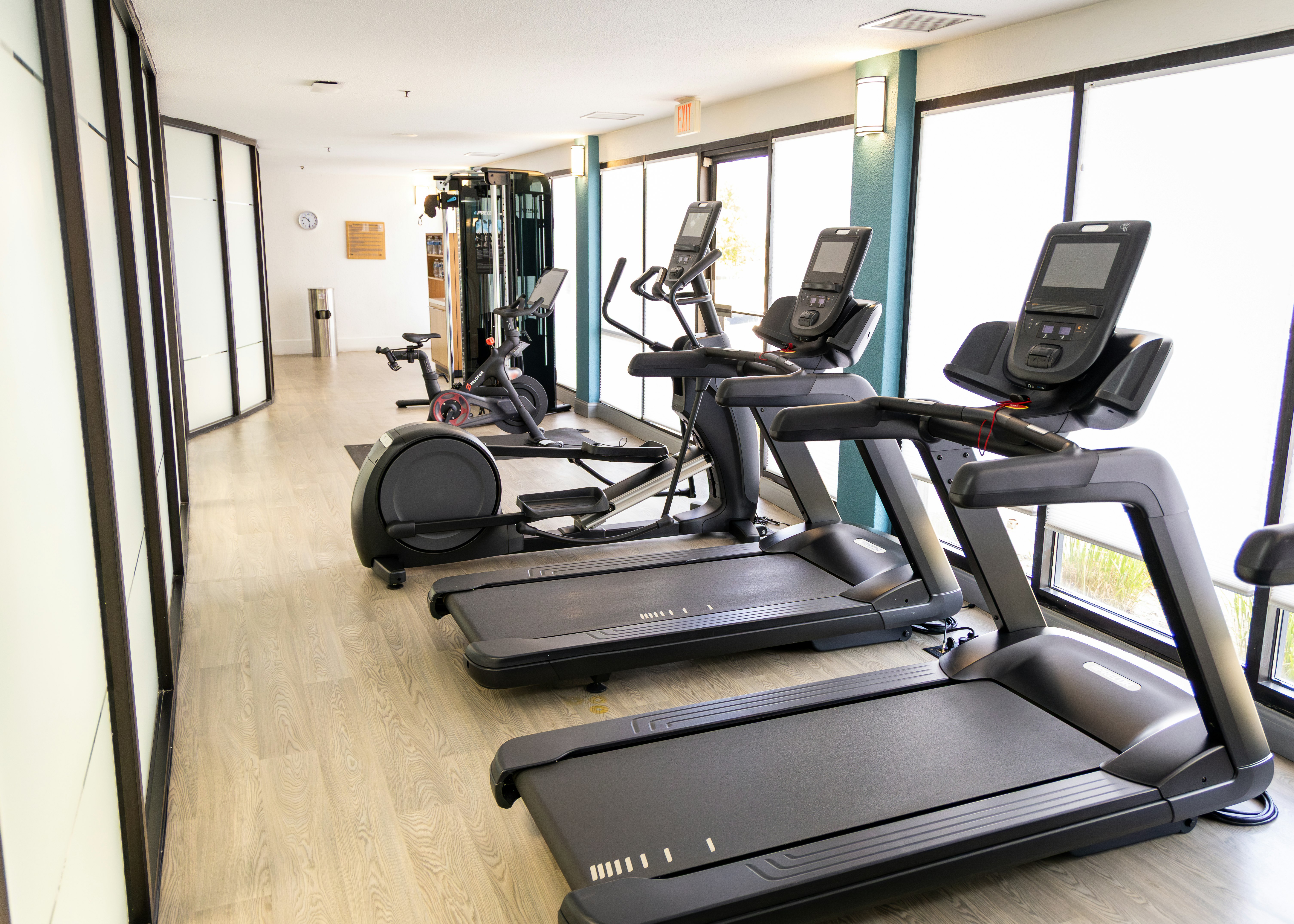Embassy Suites by Hilton Chicago Schaumburg Woodfield 30/55