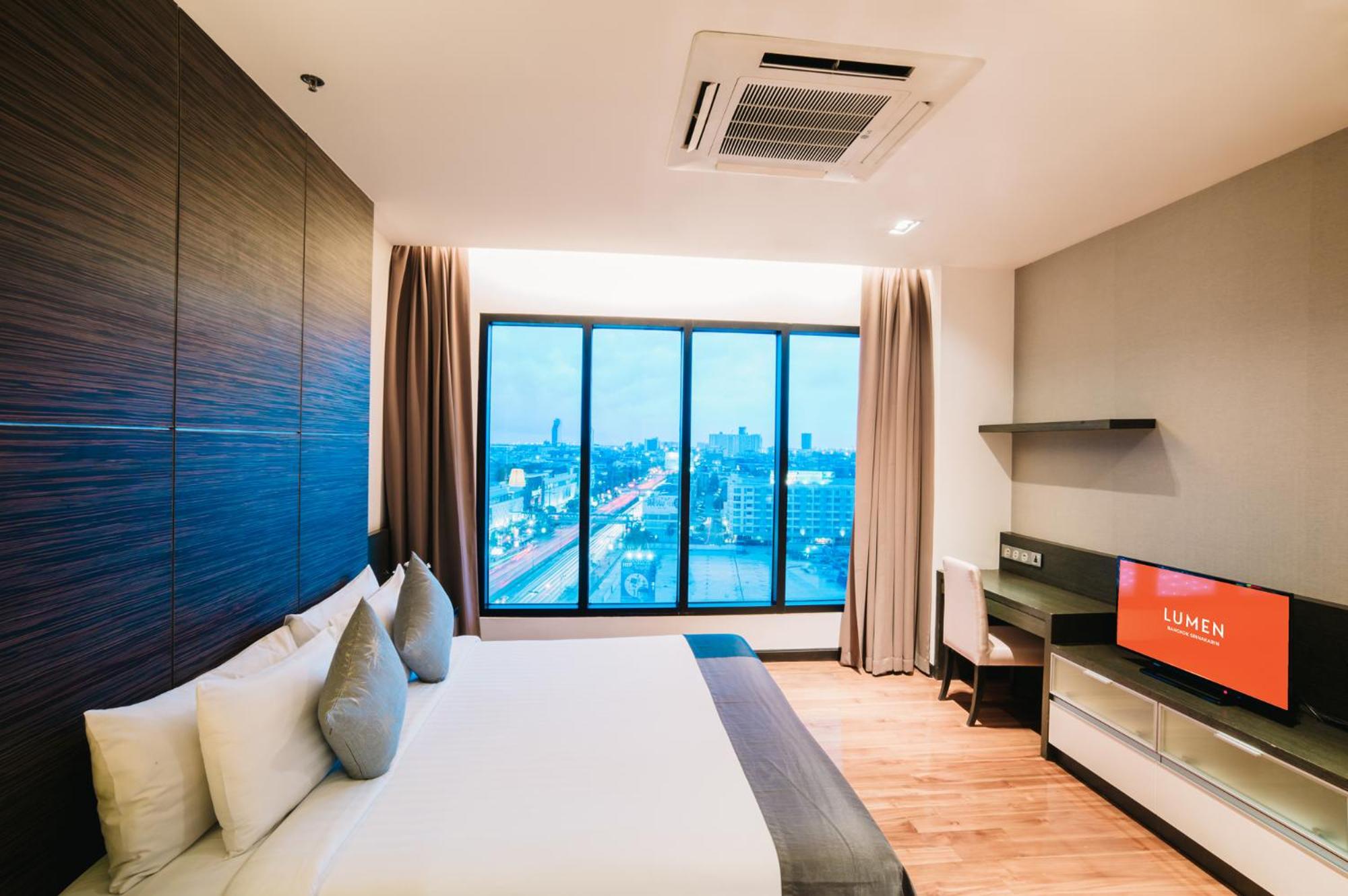 Lumen One Bedroom Deluxe Suite