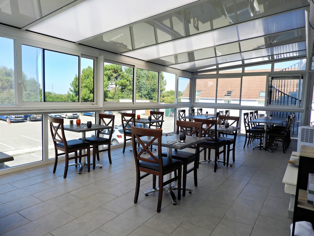 Kyriad Le Touquet Hotel 17/30