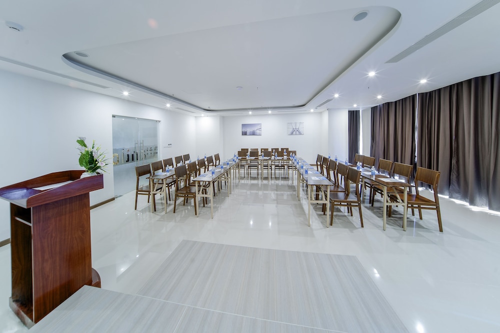 Atlantic Nha Trang Hotel 32/50