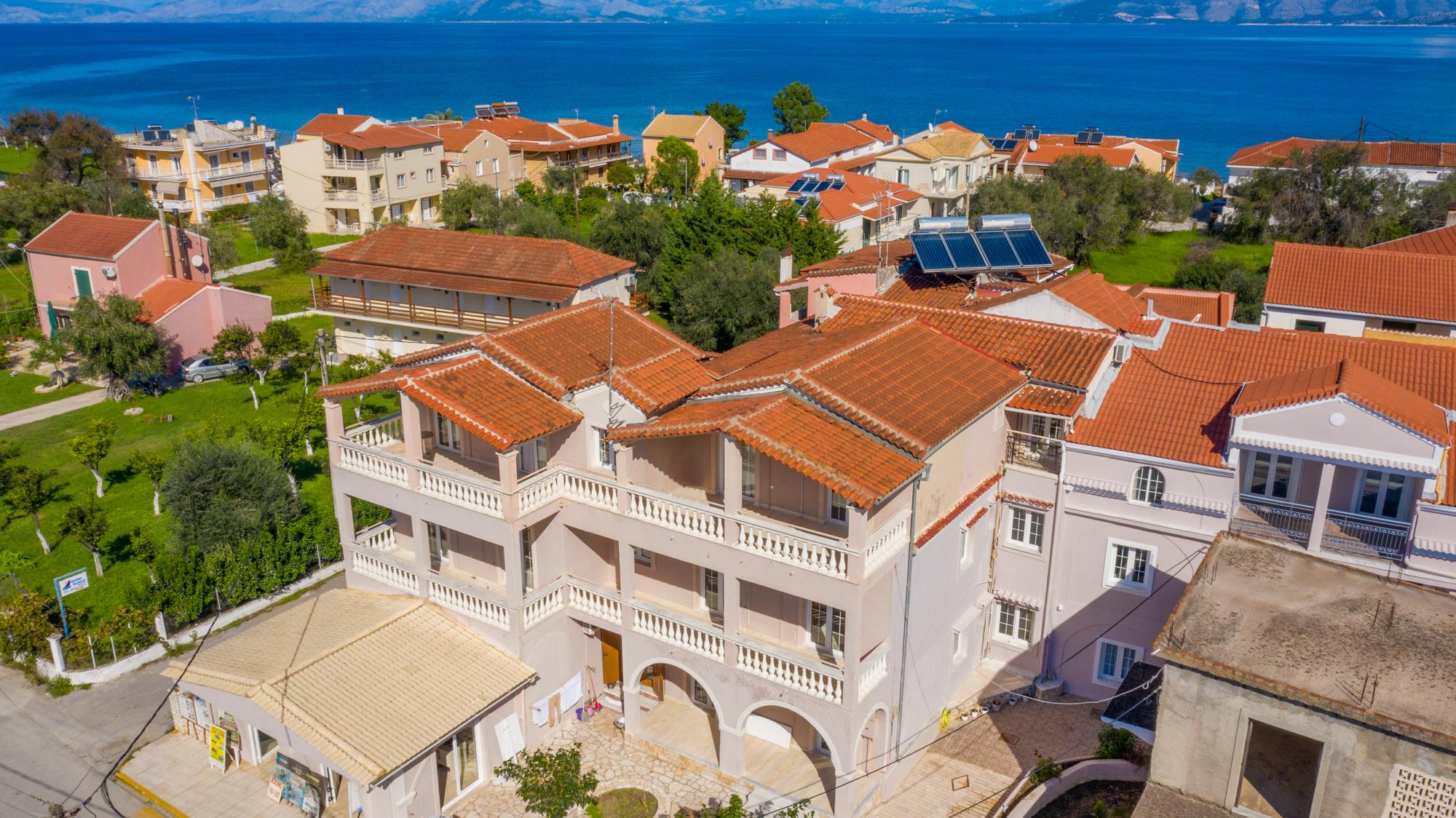 Korinas Apart Hotel 1/4