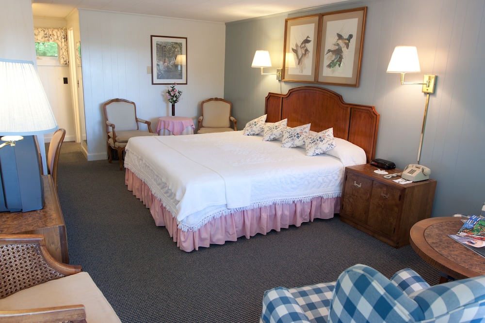 Mount Battie Motel 16/73