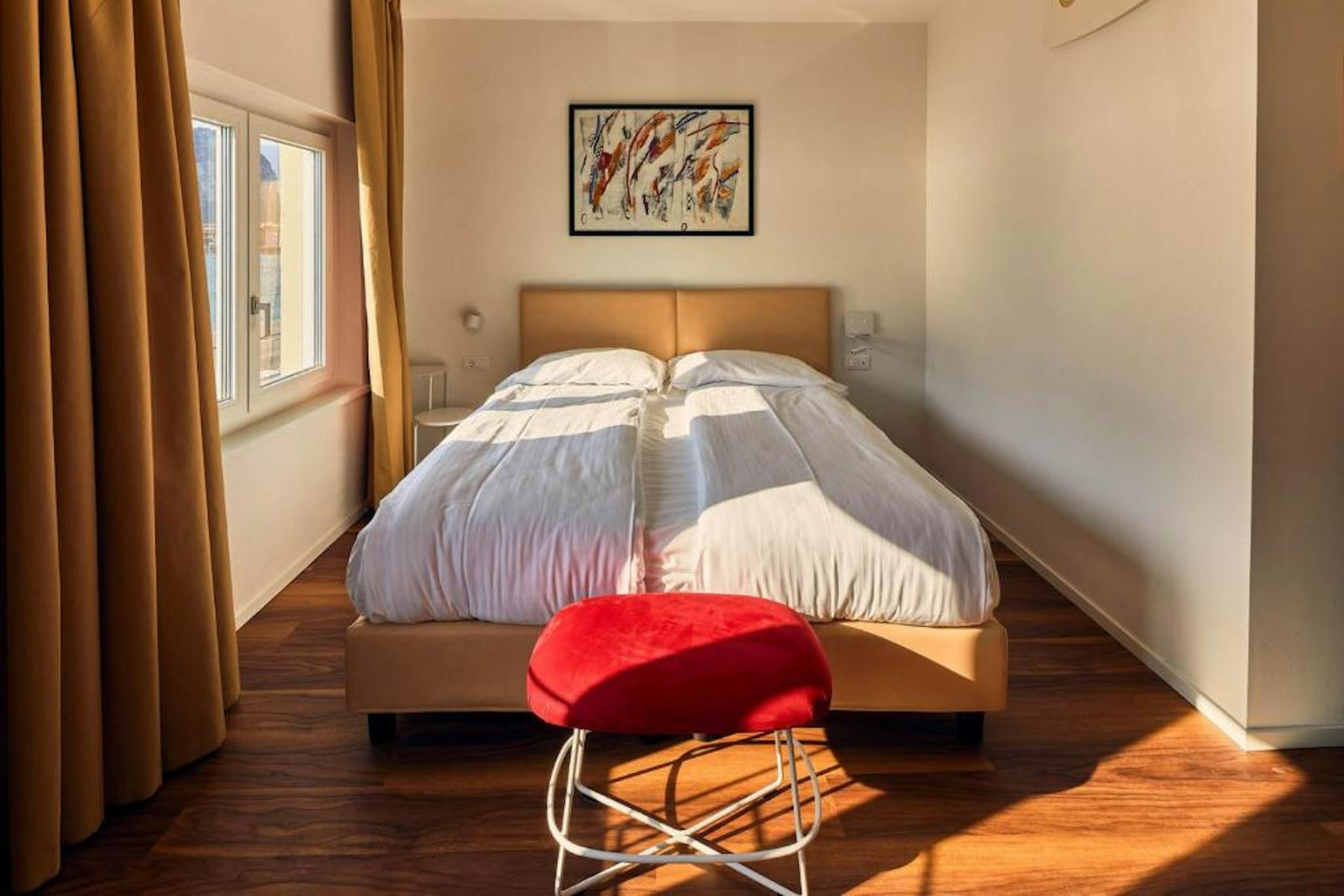 HOTEL PARADISO 24/59