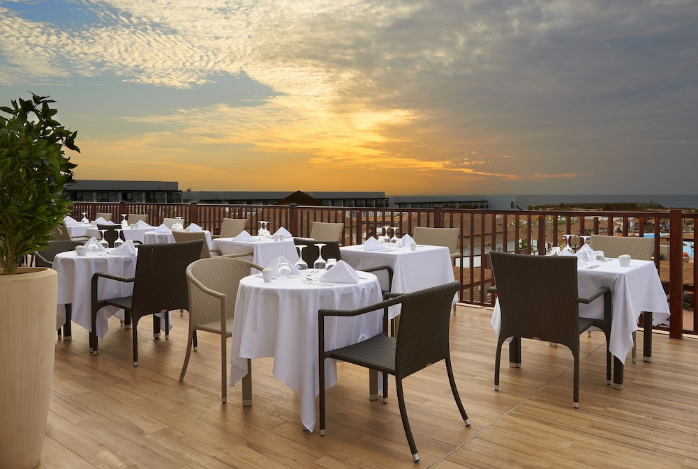 Melia Llana Beach Resort Spa 21/50