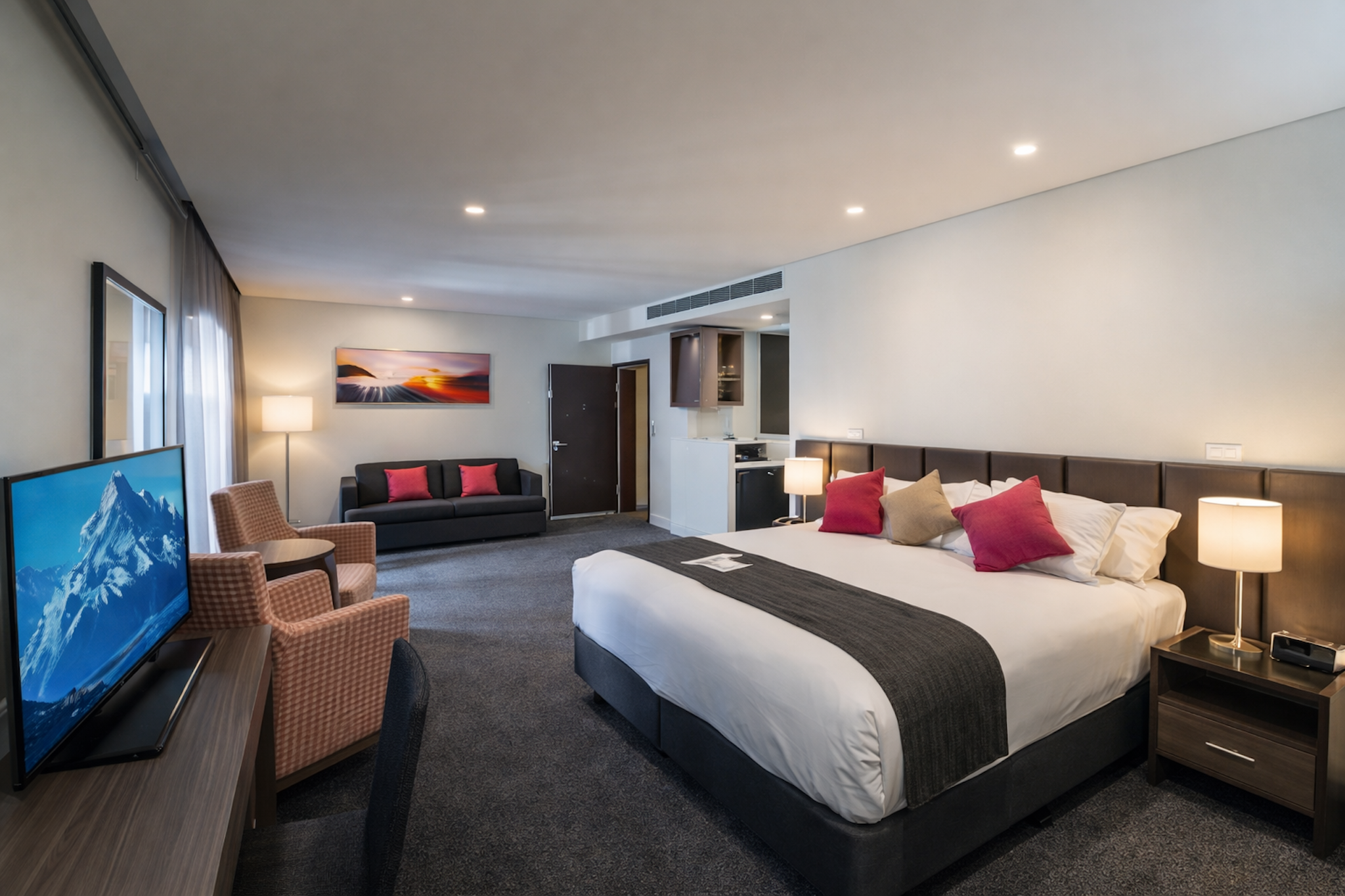 Alexandra Hills Hotel Suites & Conference Center 7/19
