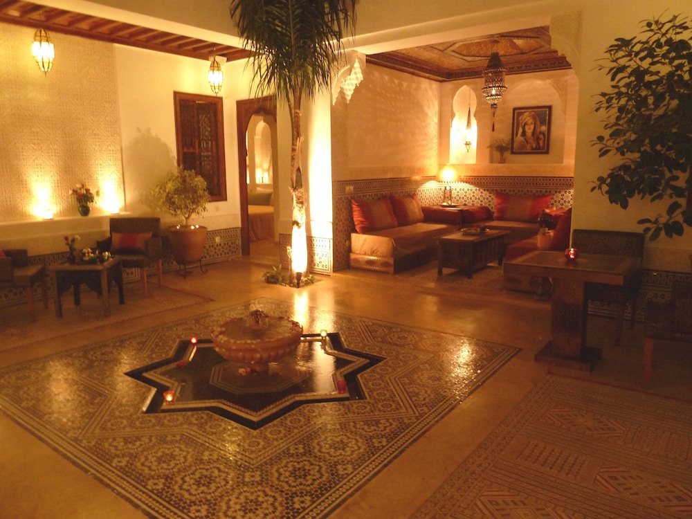 Riad Viva 28/35
