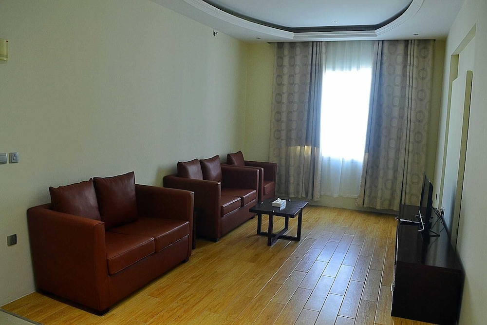Palm Inn Hotel 32/40