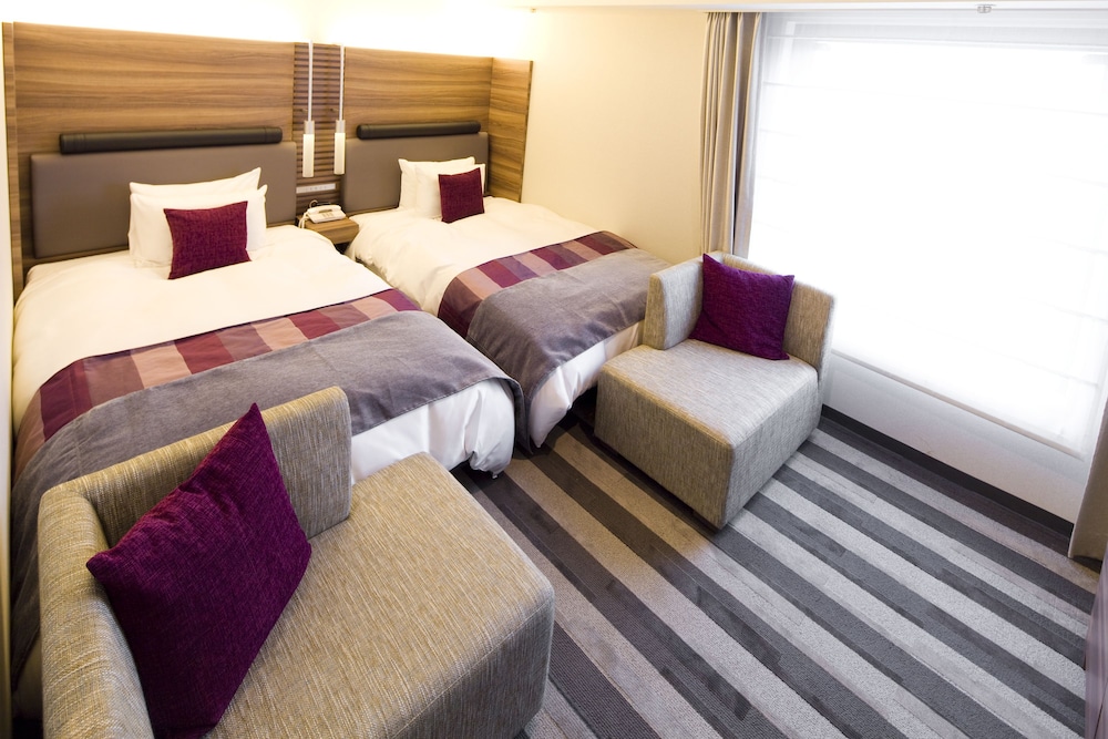 STANDARD, TWIN BEDS, SMOKING